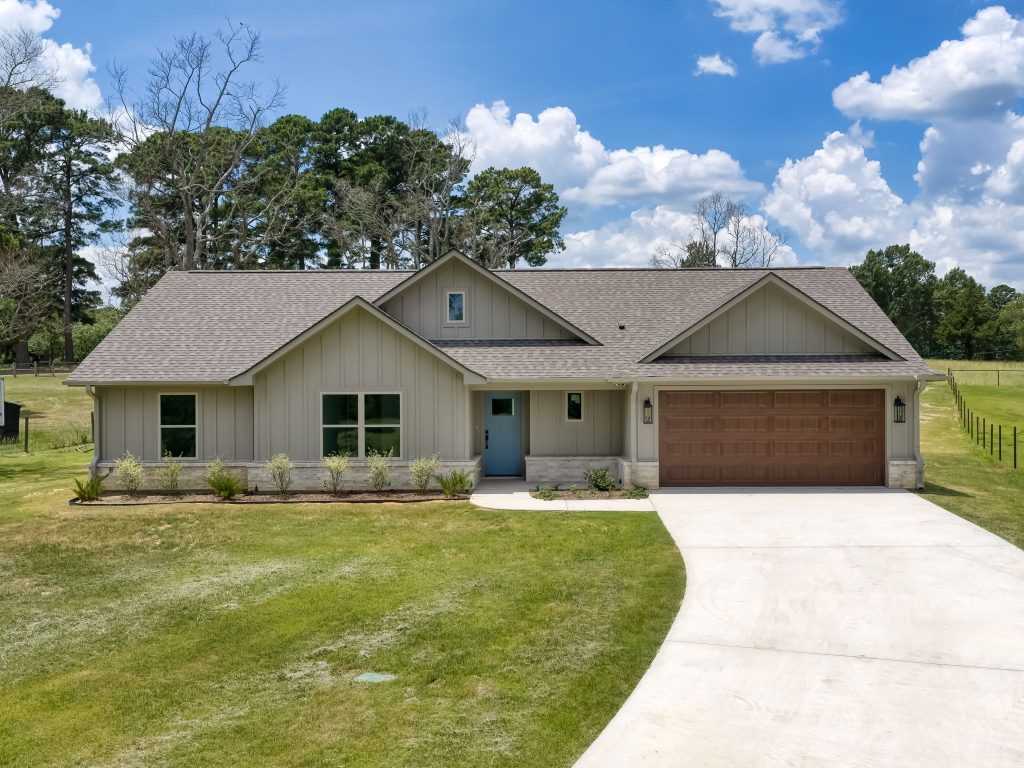 574 County Road 2745