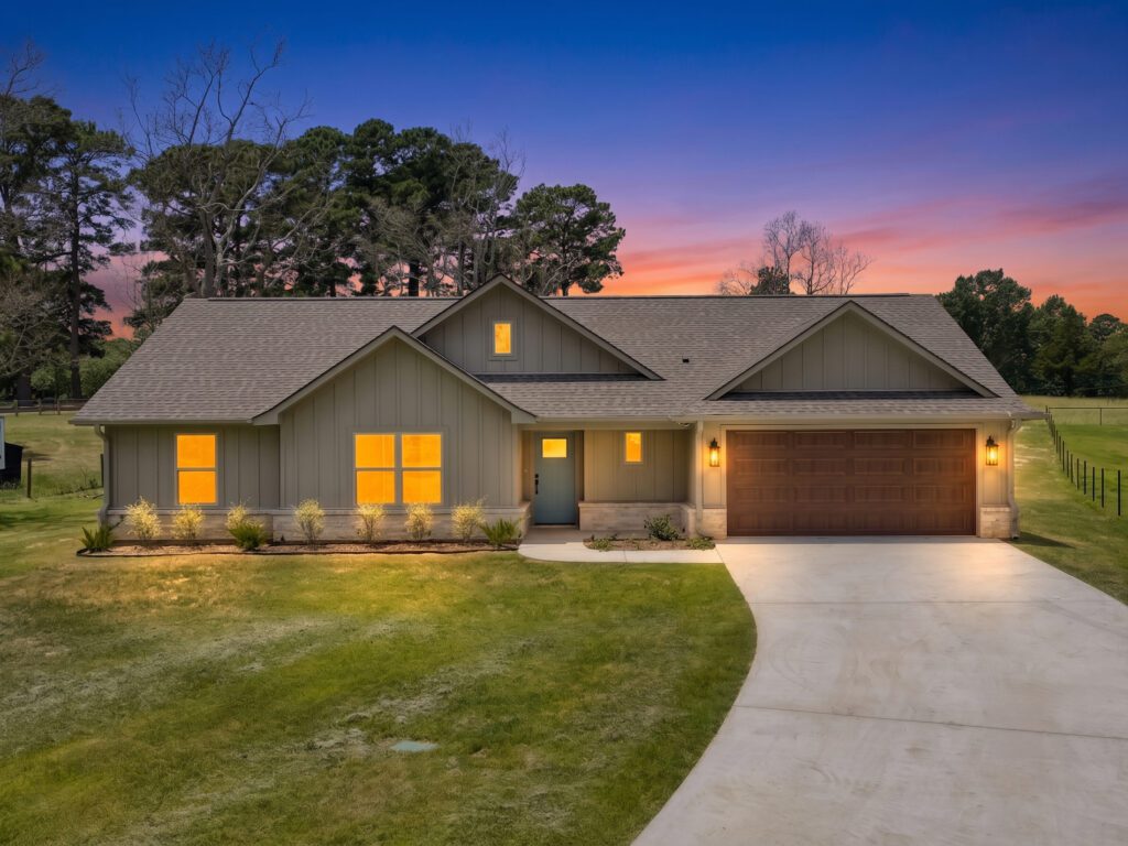 574 County Road 2745